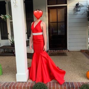 Beautiful red formal gown